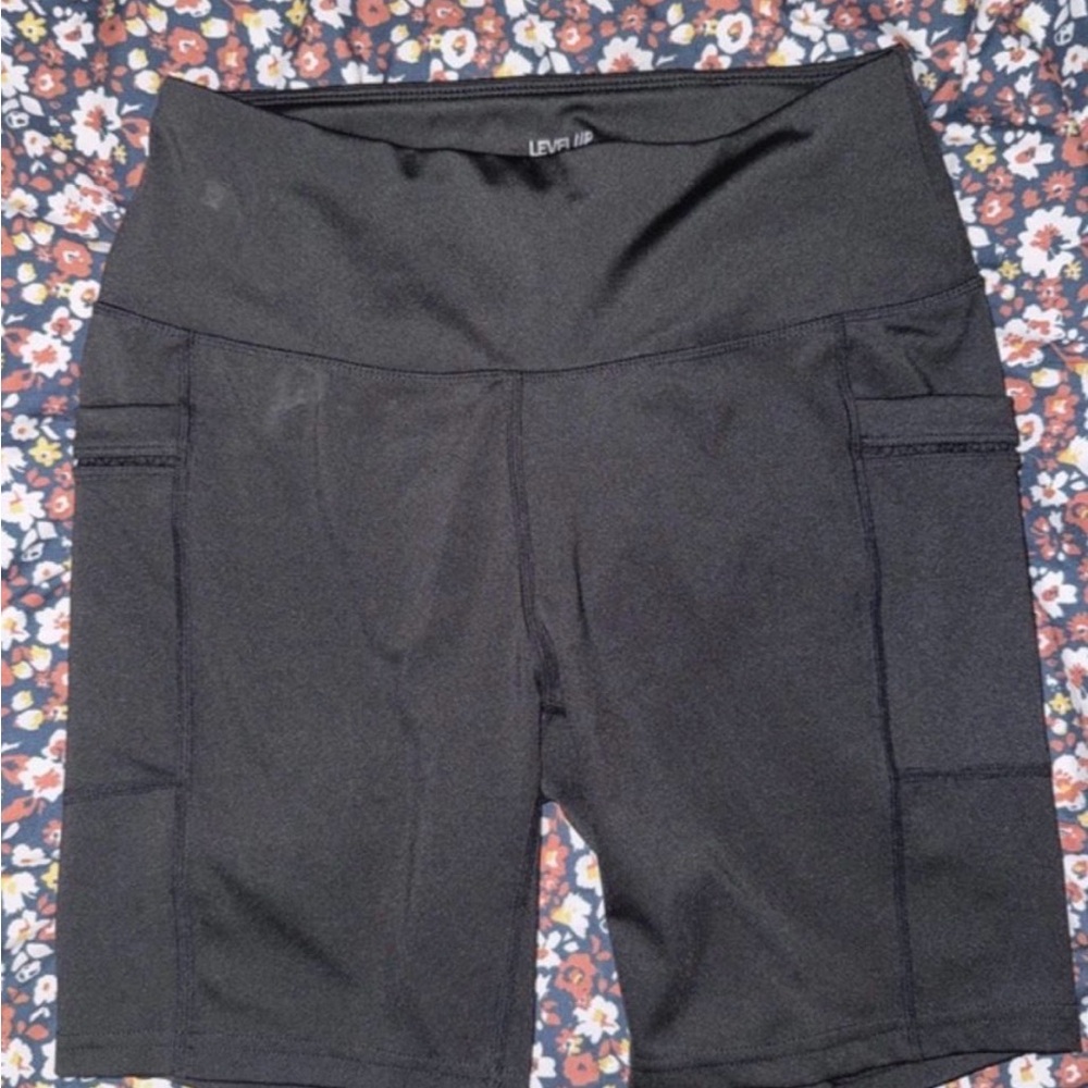 Level Up Women's Black High-Rise Performance Bike Shorts